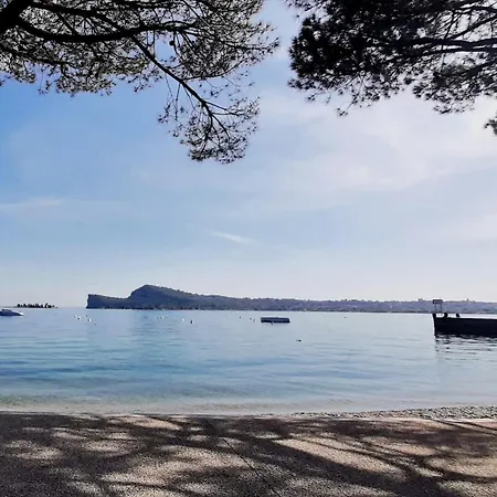 Borgo Dei Sogni Holiday home San Felice del Benaco