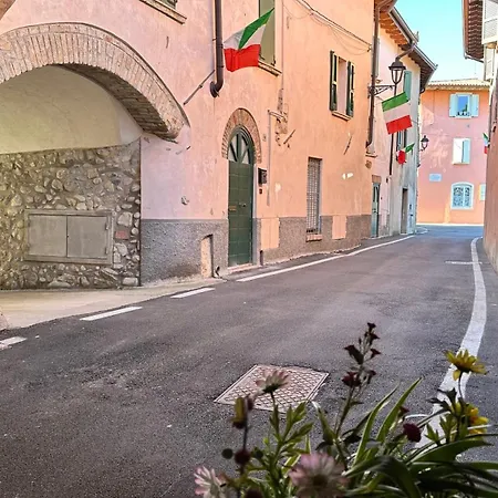 Casa de Férias Borgo Dei Sogni San Felice del Benaco