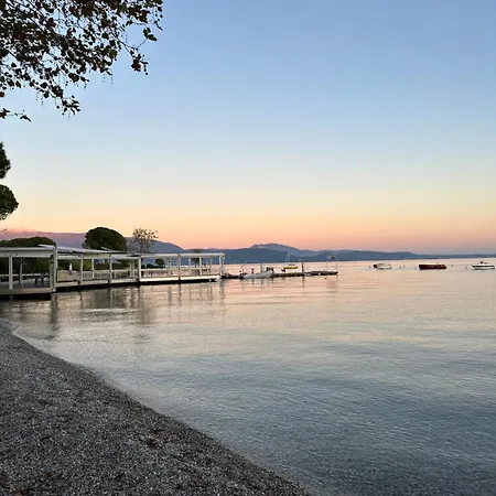 Casa de Férias Borgo Dei Sogni San Felice del Benaco