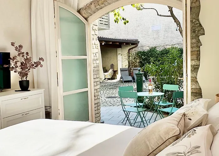 Borgo Dei Sogni Holiday home San Felice del Benaco
