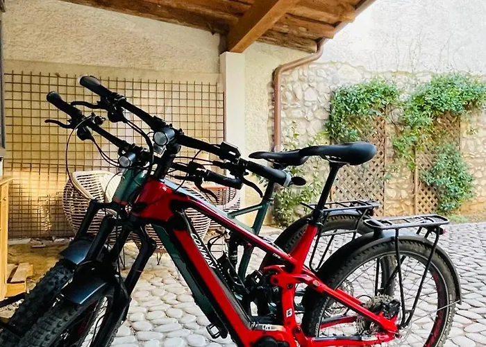 Borgo Dei Sogni * San Felice del Benaco